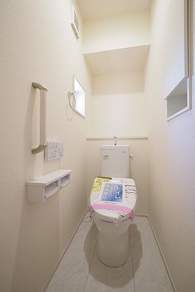 トイレを拡大表示