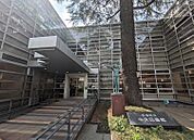 杉並区立中央図書館（232m）