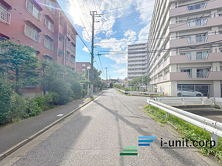 前面道路です。