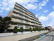 南東向きで陽当り良好です。