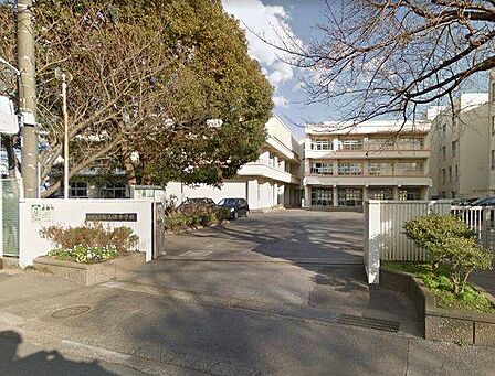 中学校「船橋市立飯山満中学校まで990m」