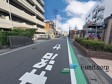前面道路です。