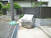 ごみ置き場