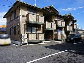 クレセント B  ｜ 栃木県宇都宮市宮の内3丁目（賃貸アパート1LDK・2階・45.42㎡） その1