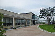 宇都宮市立南図書館 711m