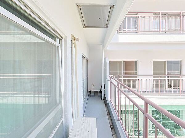バルコニーを拡大表示