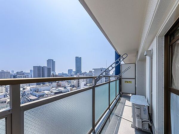 バルコニーを拡大表示