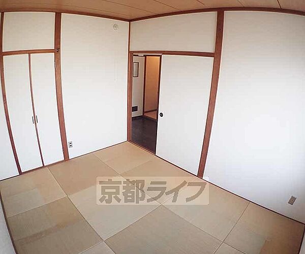 画像4:落ち着く和室のお部屋です。