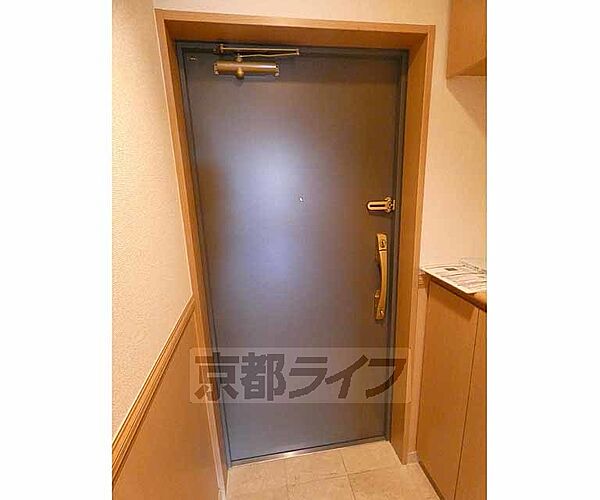 画像10:玄関のドアです。