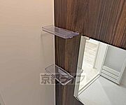 棚のついた便利なお風呂