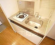 単身の方には充分なキッチン