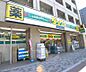 周辺：ダックス 堀川今出川店まで101m 堀川今出川の北 大通り沿いで通いやすいですよー