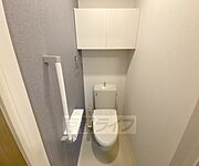 洗浄機能付きトイレです。
