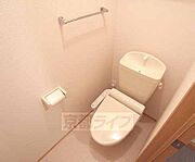 ウォシュレット付きのトイレです。
