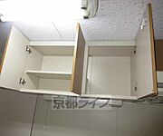 キッチン上にも収納できます