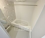 鏡のある便利なお風呂