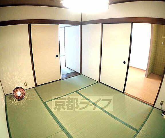 寝室