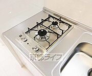 便利な2口コンロ付