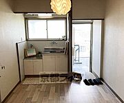明るいキッチンスペースです
