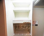 ちょっとした棚が便利