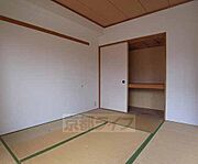 和室には落ち着きが。