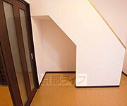 階段下のスペースです。