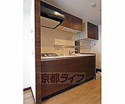 ・お部屋によっては家具家電がついております。