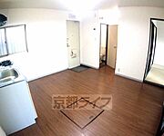 フローリングでとても綺麗です
