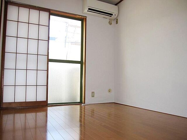 寝室