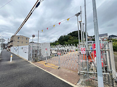 外観:建築現場 外観:建築現場