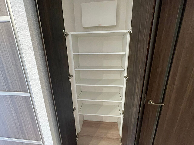 収納