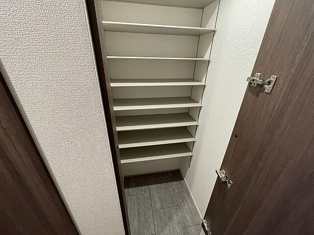 収納