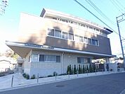 幼稚園、保育園「飯島東幼稚園まで420m」