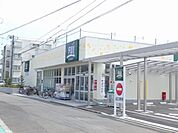 スーパー「ＦＵＪＩスーパーまで910m」