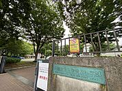 大学「私立日本大学生物資源科学部まで2684m」