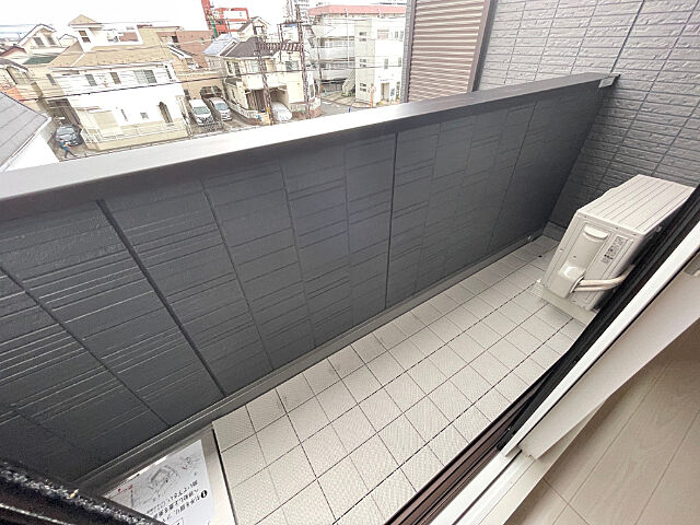 バルコニー