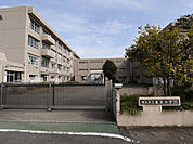 中学校「厚木市立東名中学校まで1515m」