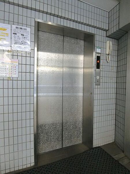 画像23:エレベーター