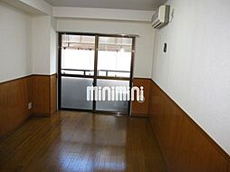 エム・センチュリー 2階1Kのリビング/ダイニング