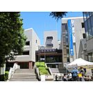 狛江市役所（396m）