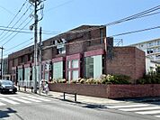 日野市立高幡図書館（808m）