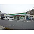 ファミリーマート　秀栄多摩落合店（388m）