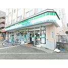 ファミリーマート多摩連光寺店（61m）