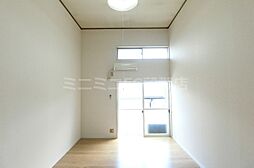 サンシティ松山 205 2階ワンルームのリビング/ダイニング