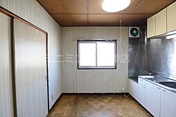 荒子ハウス N2 1階2DKのリビング/ダイニング