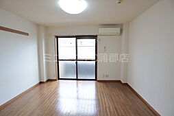 メゾン アドニス 203 2階1Kのリビング/ダイニング