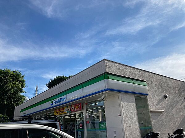 ファミリーマート 杉並松ノ木一丁目店（589m）