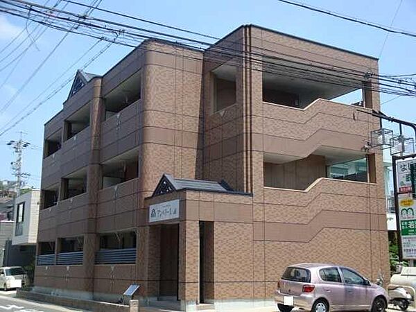 アンベリールM ｜愛知県名古屋市千種区猫洞通３丁目(賃貸マンション1K・3階・30.00㎡)の写真 その1