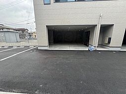 7 / 11
