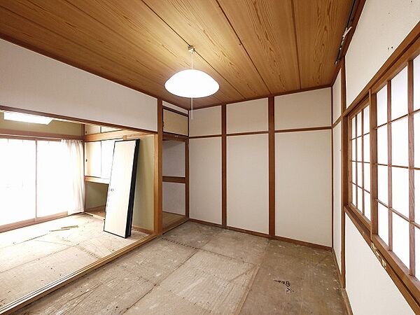 画像25:和室がひろがる居住スペース